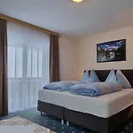 Schweizerhof 3*