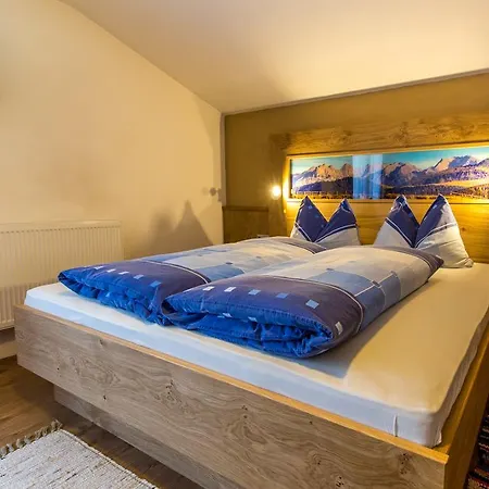 施瓦茨霍夫膳食旅店 瓦德林