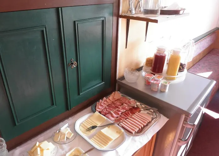 施瓦茨霍夫膳食旅店 3*